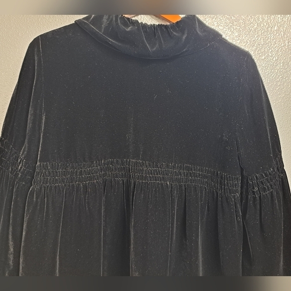 CAbI Black Velvet/Silk Blend Jacket With Balloon Sleeves Size M - Picture 13 of 13